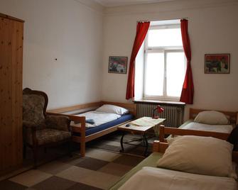 Hotel Pension Schmellergarten - München - Schlafzimmer