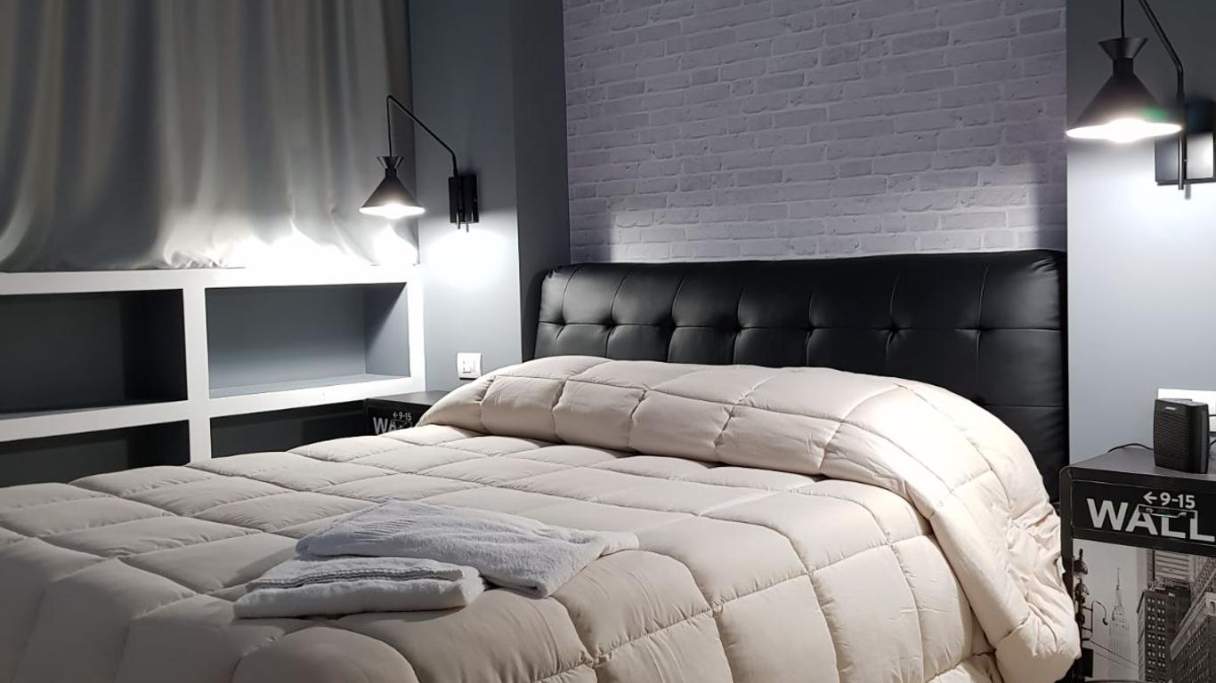 2B Fifteen Floor Suite Napoli