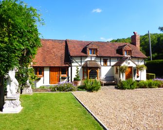 Handywater Cottage B&B - Henley-on-Thames - Building