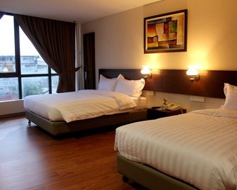 906 Riverside Hotel - Malakka - Schlafzimmer