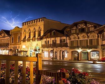 Obertal Inn - Leavenworth - Outdoor view