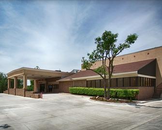 OYO Hotel Enid Ok Van Buren - Enid - Rakennus