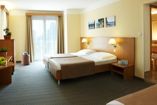 Act-ION Hotel Neptun - LifeClass Hotels & Spa - Portorož - Phòng ngủ