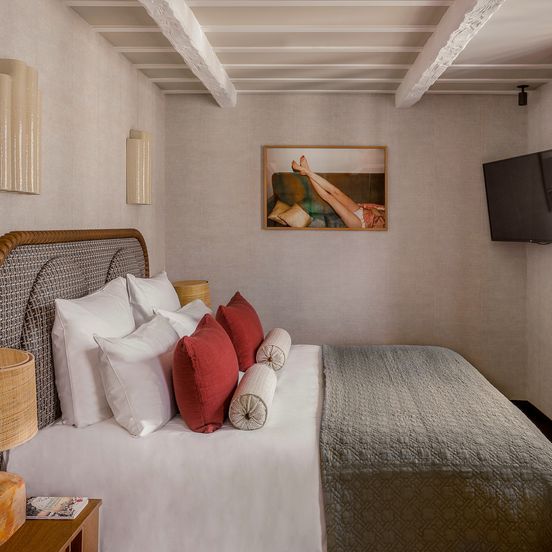 Bedroom view of Hotel Sookie