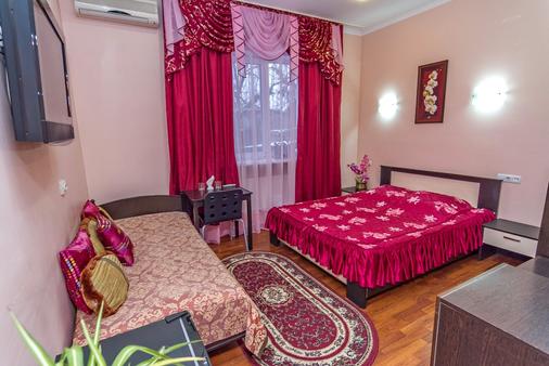 Hotel Natali - Krasnodar - Bedroom