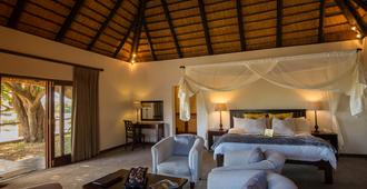 Inyati Game Lodge - Sabie Park - Bedroom