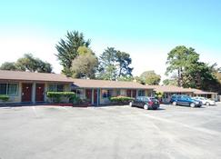 Monterey Surf Inn - Monterey - Κτίριο