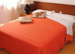 Apartamentos La Solana - Encamp - Slaapkamer