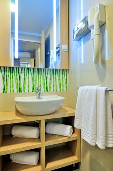 Hotel Rebro - Zagreb - Bathroom