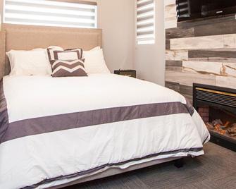 Wellesley Manor Boutique Hotel - Toronto - Bedroom