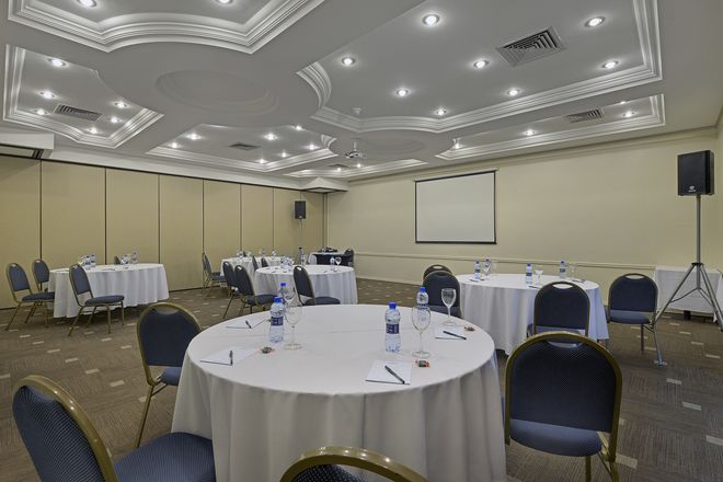 Hotel Deville Business Curitiba - Curitiba - Sala de banquetes