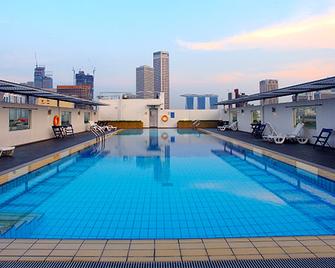 Ymca @ One Orchard - Singapore - Pool