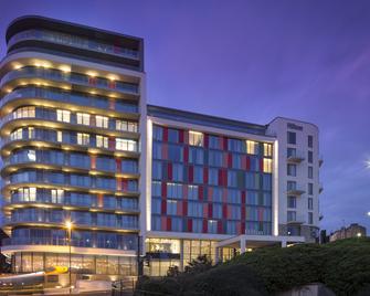 Hilton Bournemouth - Bournemouth - Building