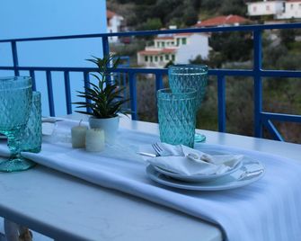 Armenaki Apartments - Leonidi - Balkon
