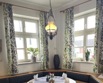 Upper-House - Aystetten - Restaurant