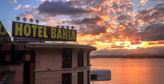 Hotel Bahia - Thành phố Santander - Toà nhà