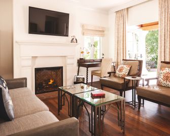 El Encanto Santa Barbara - סנטה ברברה - סלון