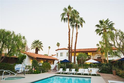 Alcazar Palm Springs - Palm Springs - Building