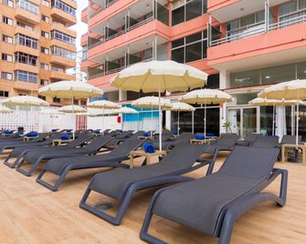 Checkin Concordia Playa - פוארטו דה לה קרוס - טרקלין