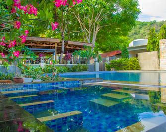 Terra Santa Residence - Dili - Pool