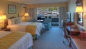 Browns Wharf Inn - Boothbay Harbor - Bedroom