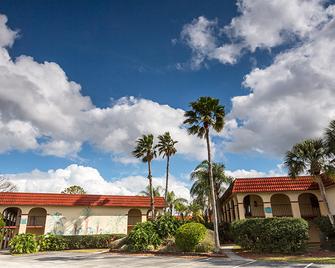 Maingate Lakeside Resort - Kissimmee - Toà nhà