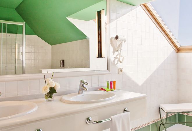 Augusta Spa Resort - Sanxenxo - Bathroom