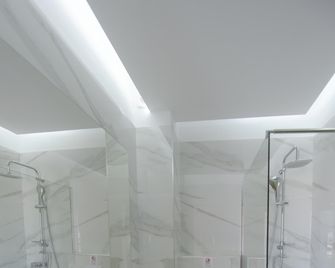 Trianta Hotel Apartments - לאליסוס - חדר רחצה