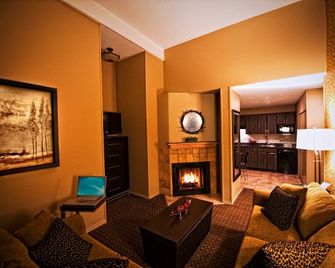 Executive Inn Whistler - Whistler - Sala de estar
