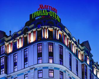 Moscow Marriott Grand Hotel - Moscú - Edificio