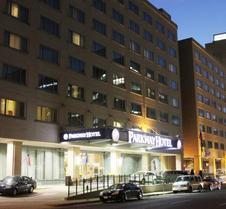 DoubleTree by Hilton St. Louis Forest Park