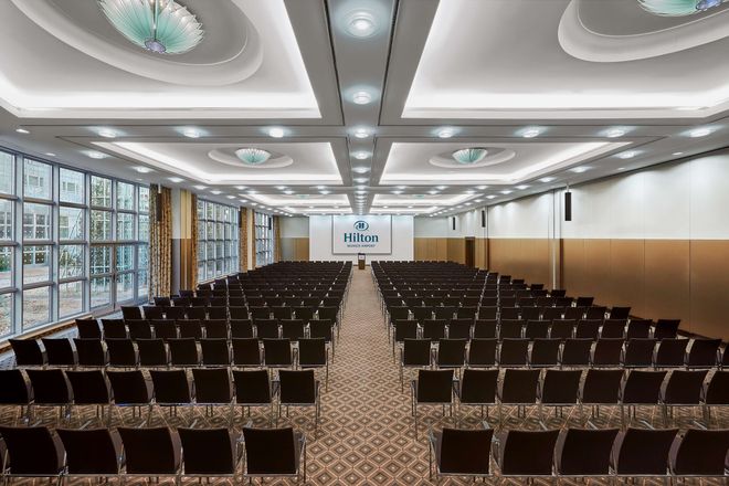Hilton Munich Airport - Múnich - Sala de banquetes