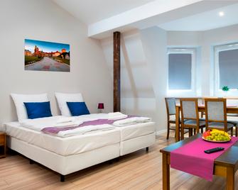 Emaus Apartments - Krakow - Bedroom
