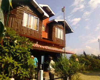 Hotel Cloud's End Retreat - Ravangla - Building