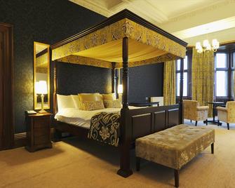 Thoresby Hall Hotel - Newark-on-Trent - Bedroom