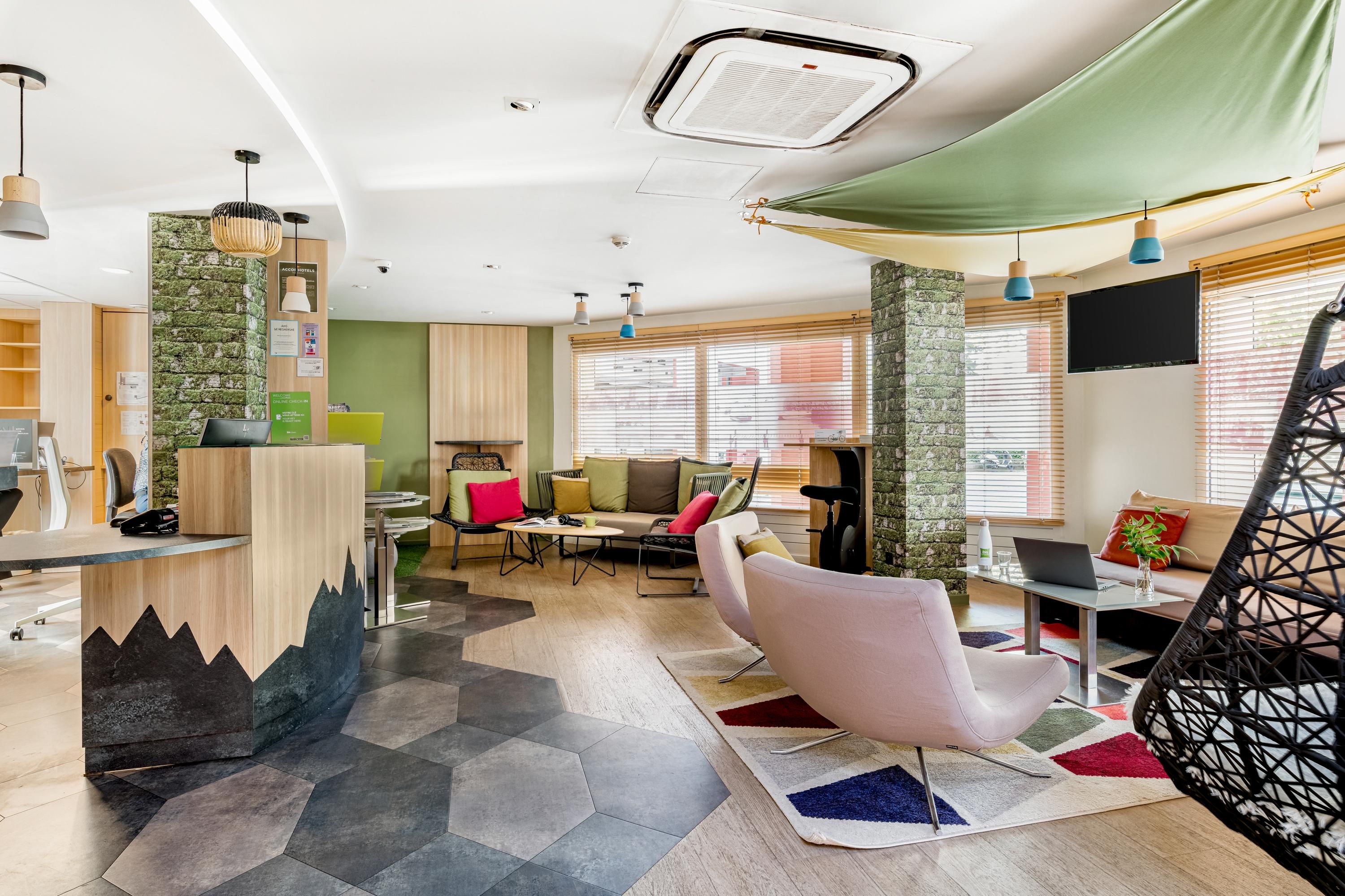 ibis Styles Annecy Gare Centre - Annecy - Bar