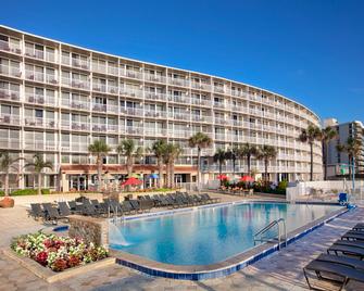 Holiday Inn Resort Daytona Beach Oceanfront - Daytona Beach - Zwembad