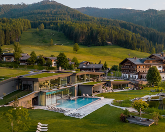 Naturresort Puradies - Leogang - Outdoors view