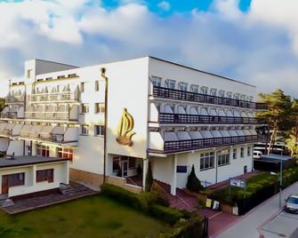 Osrodek Rehabilitacyjno Wypoczynkowy Wlokniarz - Ustka - Budova