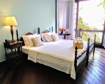 Aroso Paco Hotel - Pedra Azul - Habitación