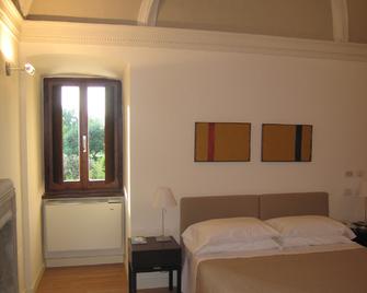 Hotel Casa Mancia - Foligno - Bedroom