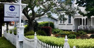 Chelsea House Bed & Breakfast - Whangarei - Building