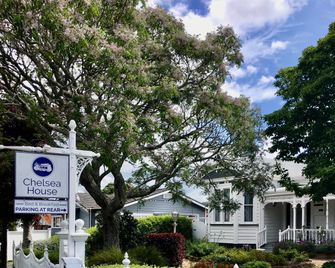 Chelsea House Bed & Breakfast - Whangarei - Building
