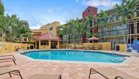 The Link Hotel on Sunrise - Fort Lauderdale - Piscina
