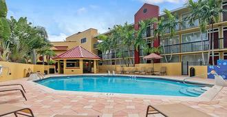 The Link Hotel on Sunrise - Fort Lauderdale - Bể bơi
