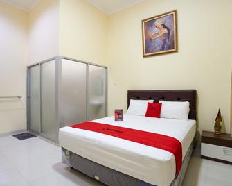 OYO 90141 3a Syariah - Jakarta - Bedroom