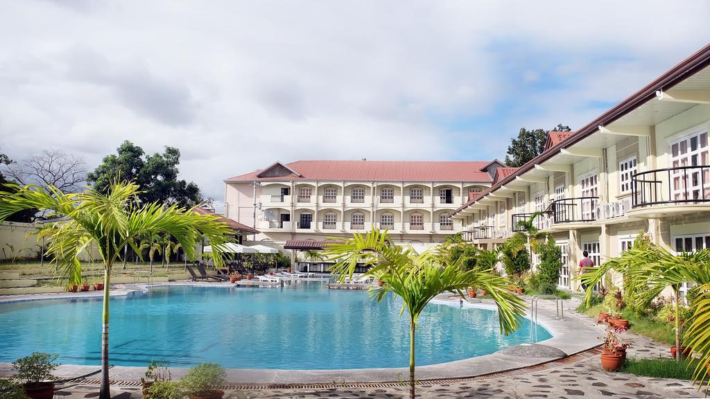 Hotels in Mabalacat, the Philippines