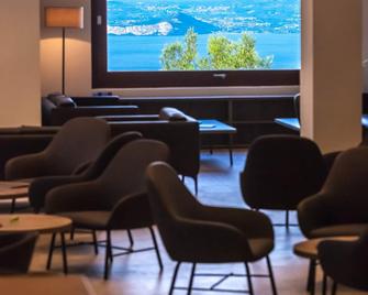 Le Torri Del Garda Familyspa Resort - Torri Del Benaco - Bar