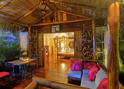 Ocho Artisan Bungalows - Tamarindo - Balcony