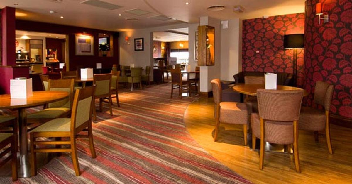 Premier Inn Manchester City Centre Deansgate Locks from $80. Manchester ...